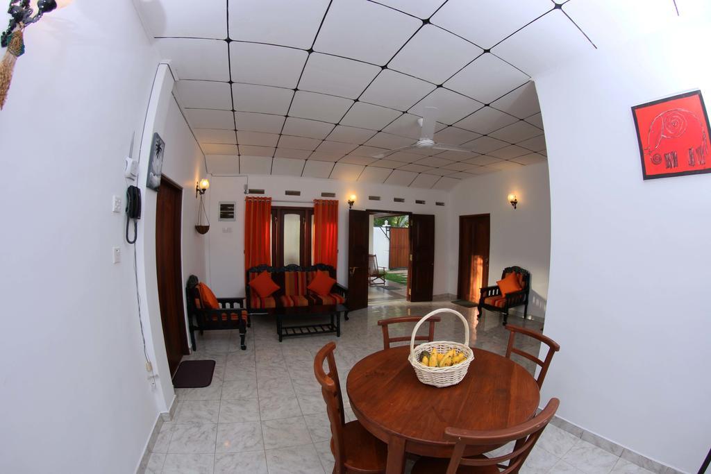 Summer Dew Villa Talpe Chambre photo