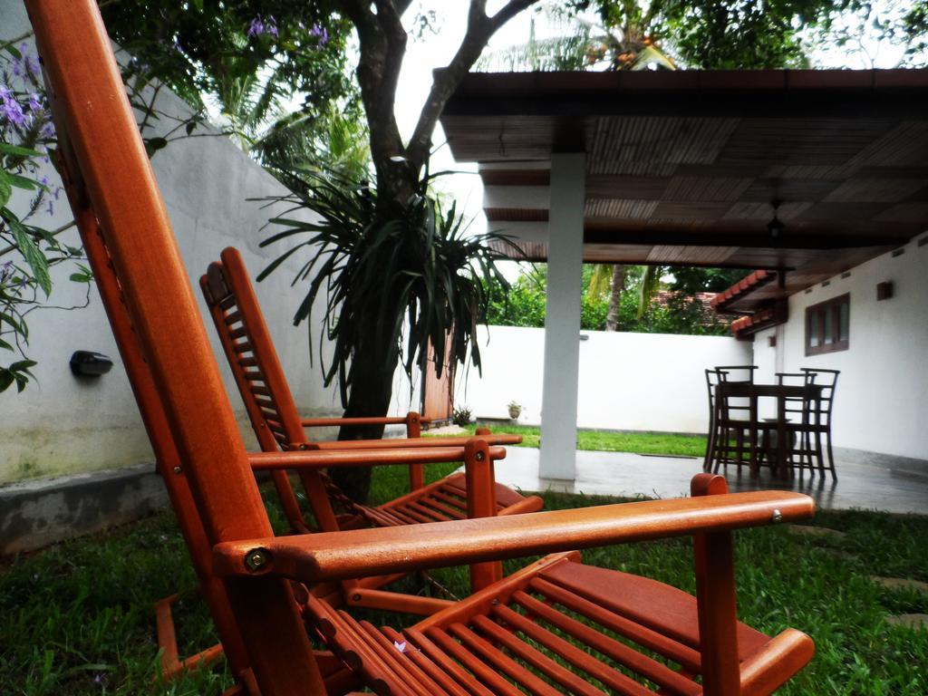 Summer Dew Villa Talpe Extérieur photo