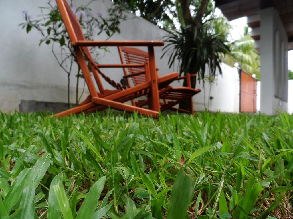 Summer Dew Villa Talpe Chambre photo