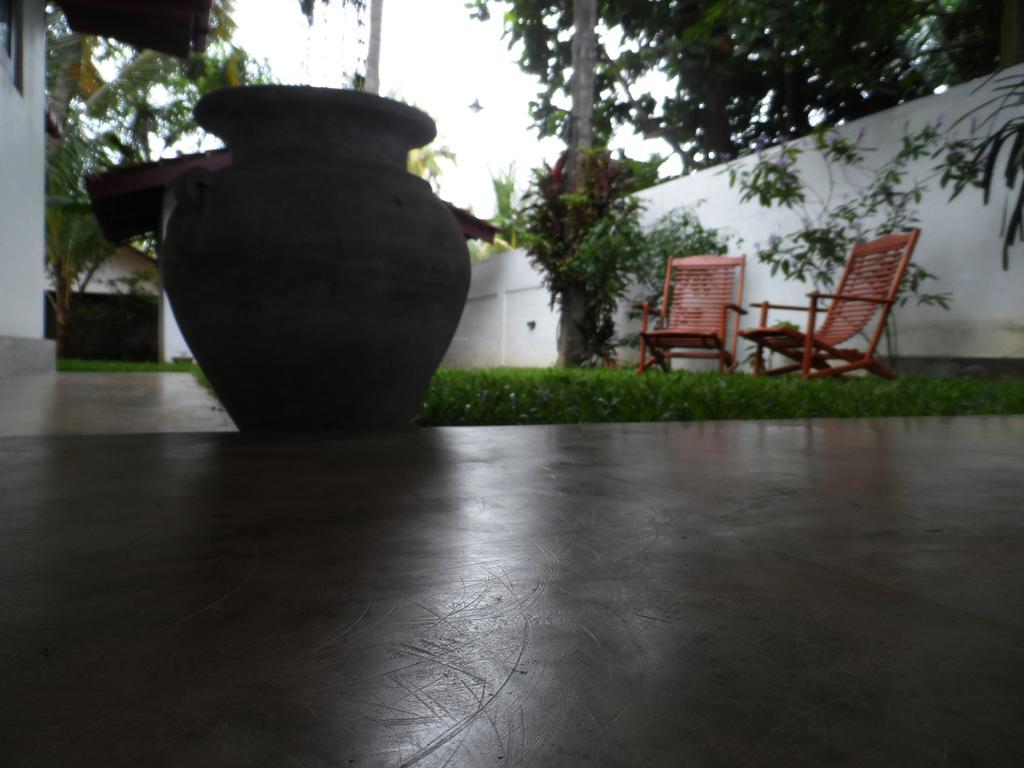 Summer Dew Villa Talpe Chambre photo