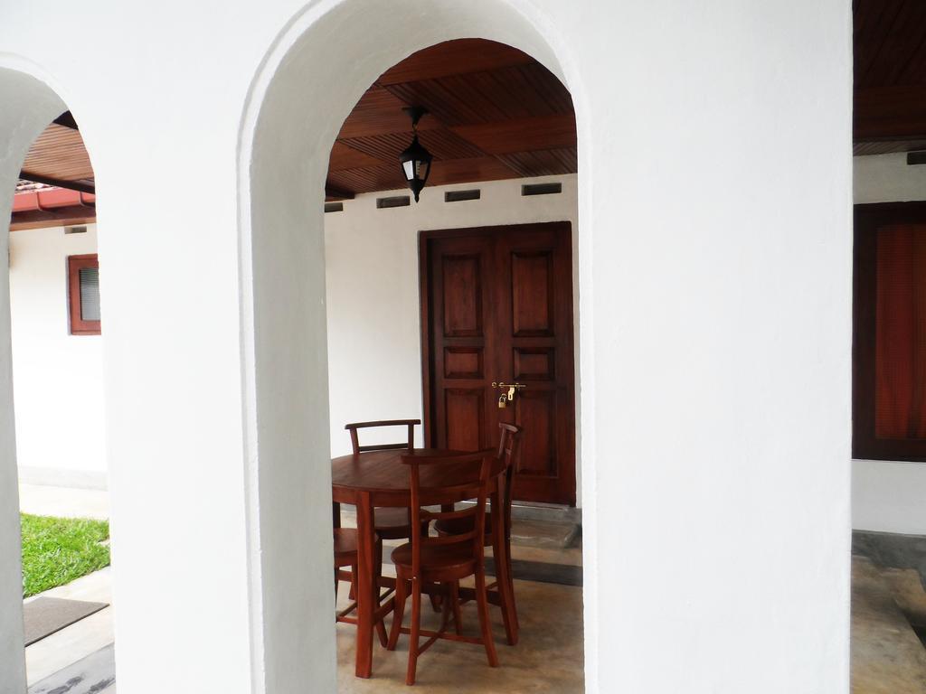 Summer Dew Villa Talpe Chambre photo