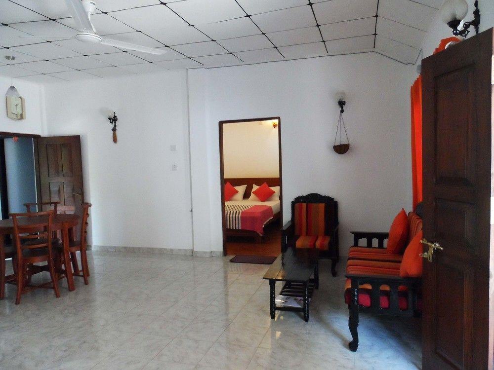 Summer Dew Villa Talpe Extérieur photo