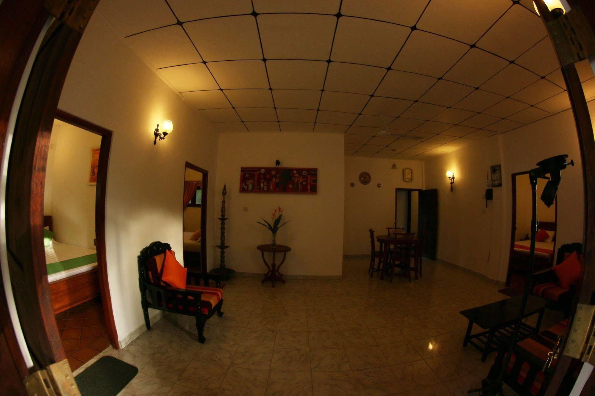 Summer Dew Villa Talpe Extérieur photo